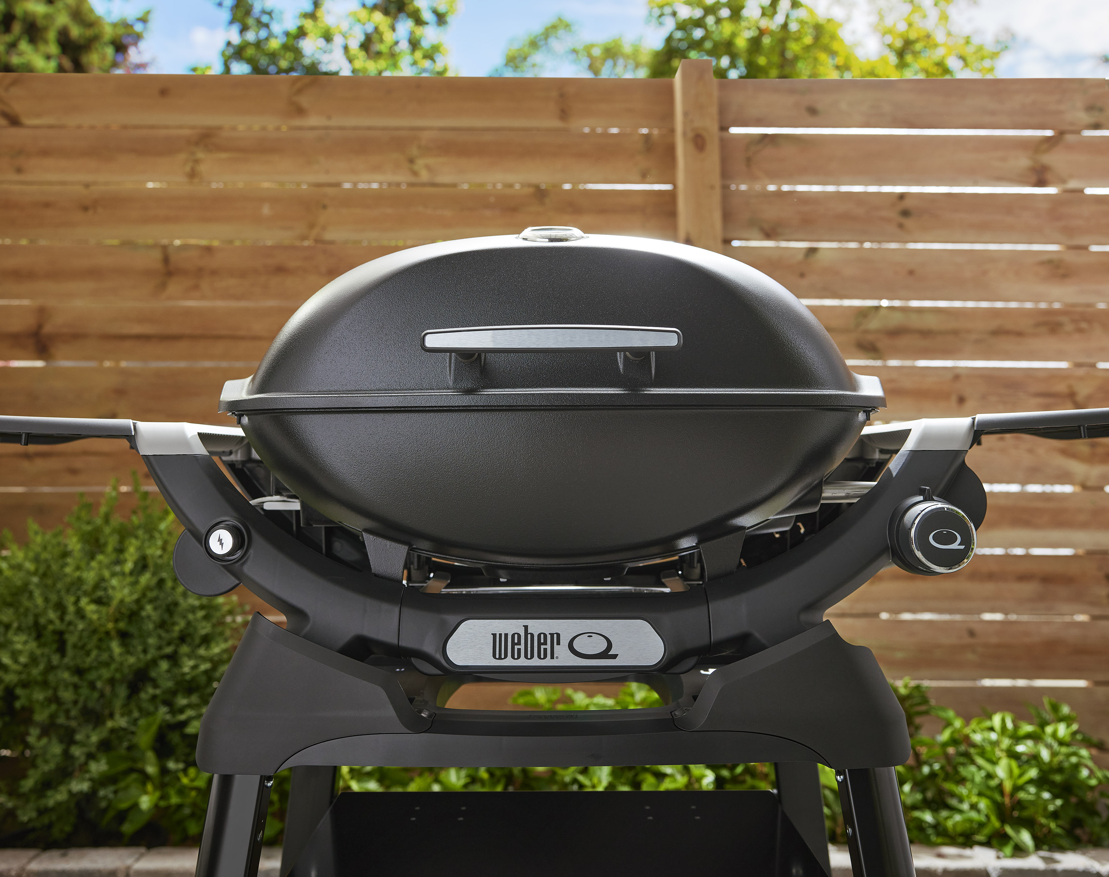  Weber BBQ Gás Q 2200N Preto C/ Suporte